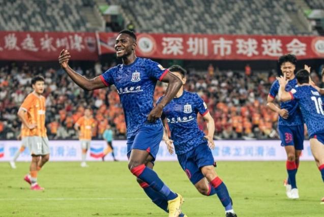 九游体育-利物浦前途光明！，库里新星重返赛场表现突出引发球迷热议的简单介绍